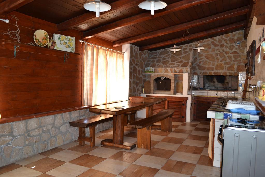 Villa La Scaletta Alghero Rum bild
